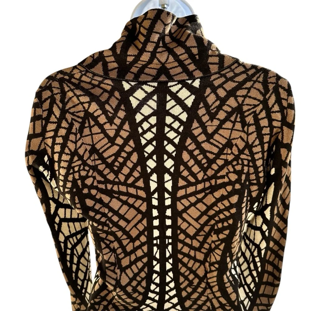 BCBGMaxAzria Abstract Pattern Silk and Wool Blend Sweater Jacket - Picture 5 of 13